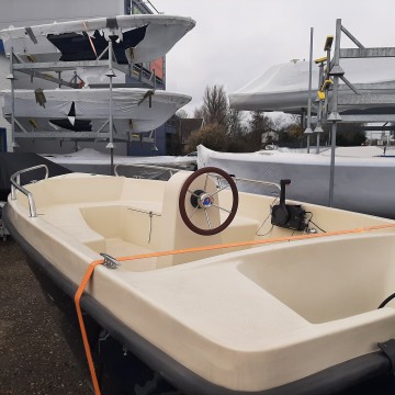 Lodewijker 420 met Suzuki four stroke15PK