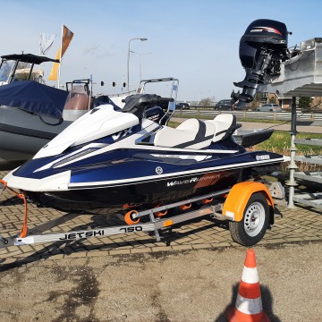 Yamaha Waverunner